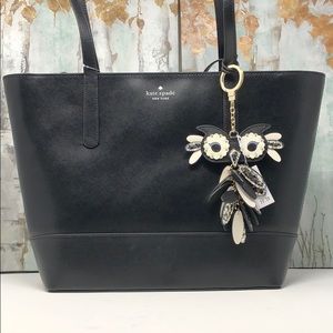NWT Kate spade large tote with key chain